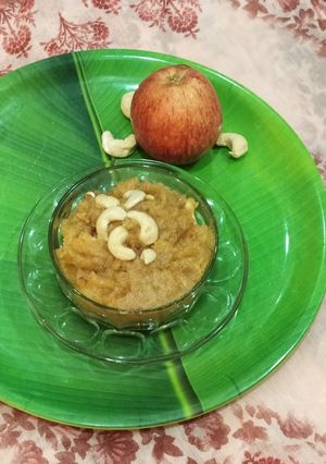 A picture of Apple Halwa.