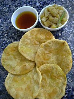কড়াইশুঁটির কচুরি (Karaishutir kachori recipe in Bengali) রেসিপির প্রধান ছবি