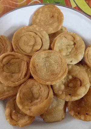 A picture of Swirl mathri.