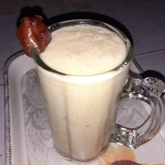 Mango and Dates Smoothie #ReferSAMIYA FAHEEM A picture of Mango and Dates Smoothie #ReferSAMIYA FAHEEM.