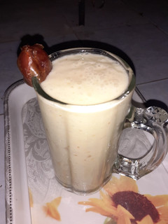 A picture of Mango and Dates Smoothie #ReferSAMIYA FAHEEM.