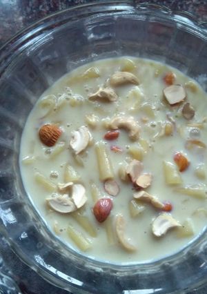 A picture of Pasta Payasam.
