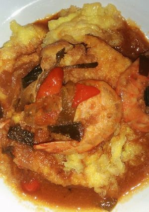 Foto resep Telur dadar siram udang saus padang