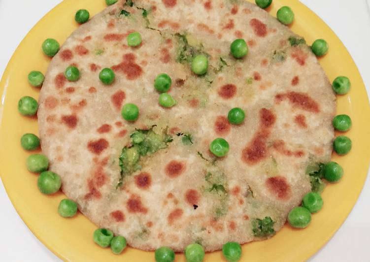 How to Prepare Super Quick Homemade Green peas paratha