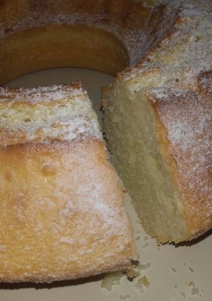 Una foto de Torta de limón rendidora