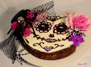 Foto principal de Tarta "Catrina, reina de los muertos" de chocolate y Oreos