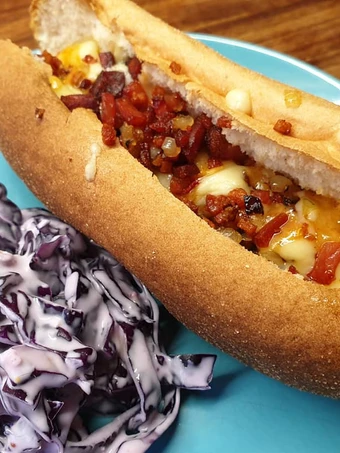 Receta Perrito sin gluten y coleslaw de queso azul  que Delicioso