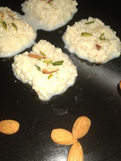 कलाकंद (kalakand recipe in Hindi) रेसिपी मुख्य फोटो