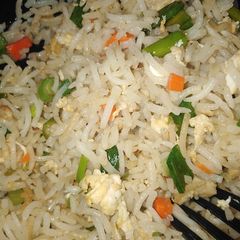 A picture of Chicken fried rice... (restaurant style).