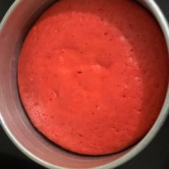 A picture of Red velvet eggless cake.