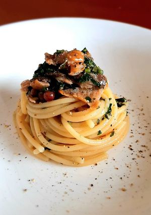 A picture of Spaghetti with Smoked Herring Marinated in Lemon 🍋.