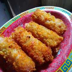 รูปของ Risol crispy isi sayur (sehat buat si kecil)