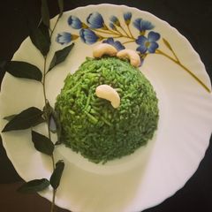 A picture of Green thai rice.