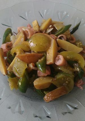 Foto resep Tumis jengkol+cumi+cabe hijau+tomat hijau