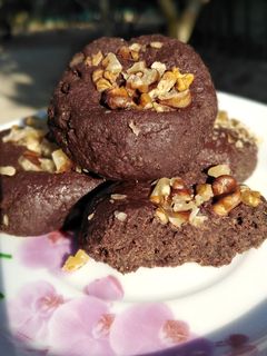 Una foto de Brownie con coliflor