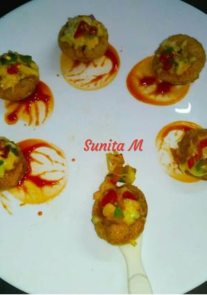 A picture of Golgappe Pizza Bites.