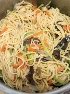 什錦炒麵 的食譜成品照片