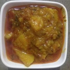 A picture of Bottle Gourd curry.