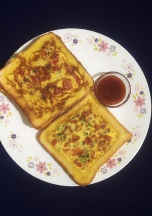 A picture of Cheesy Egg Toast.