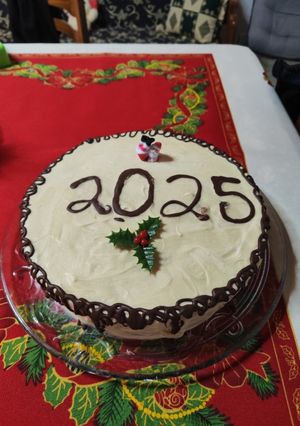 Φωτογραφία της συνταγής Βασιλόπιτα 2025 με επικάλυψη λευκής σοκολάτας 🎊