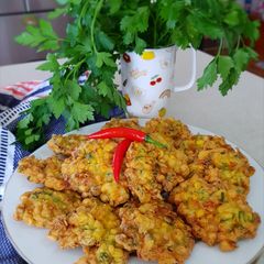A picture of Indonesian Corn Fritters (Dadar Jagung or Perkedel Jagung).