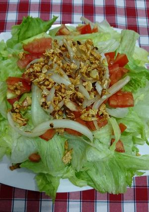 Hình của món Xà lách trộn.