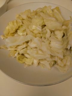 清炒椰菜(低醣生酮餐)(簡單料理)(快速料理)(方便素)(素食料理) 的食譜成品照片