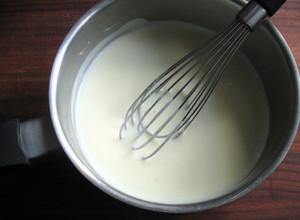 A picture of Corn Starch White Sauce.