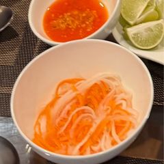 A picture of Đồ Chua - Vietnamese Pickle Carrot and Radish.