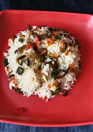 ভেজ ফ্রাইড রাইস (veg fried rice recipe in Bengali) রেসিপির প্রধান ছবি
