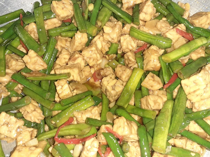 Langkah Mudah untuk Menyiapkan Resep Tumis kacang panjang dan tempe yang Bikin Ngiler Anti Ribet, Uenak Banget