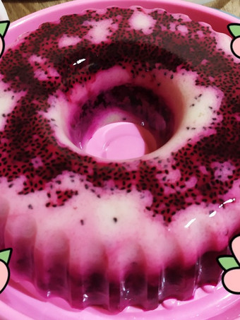 Bagaimana Menyiapkan Puding Buah Naga Lapis Susu Ekonomis Untuk Jualan