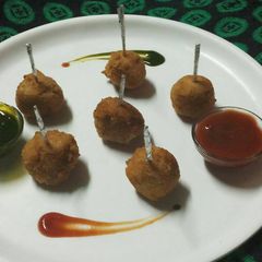 Aloo lollipop A picture of Aloo lollipop.