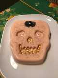Entremets skull vanille et pralines roses