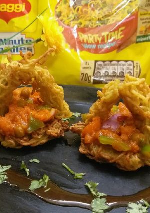 স্পাইসি পটেটো ইন ম্যাগি বাসকেট (spicy potato in Maggi basket recipe in Bengali) রেসিপির প্রধান ছবি