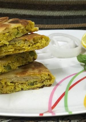 A picture of Egg Mughlai Paratha.