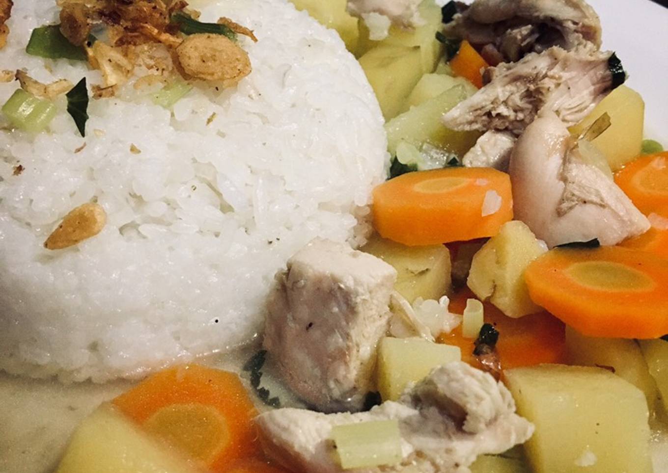 Sop Ayam Kuah Bening
