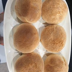 A picture of Caca's Fluffy Pandesal.