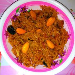 A picture of Mithe chawal / sweet rice.