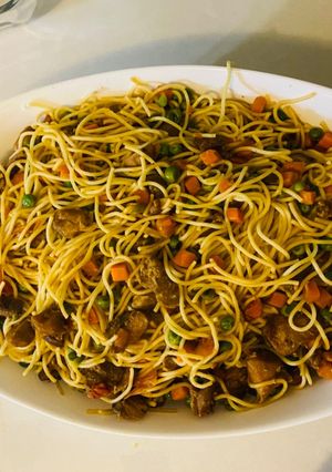 A picture of Chowmein.