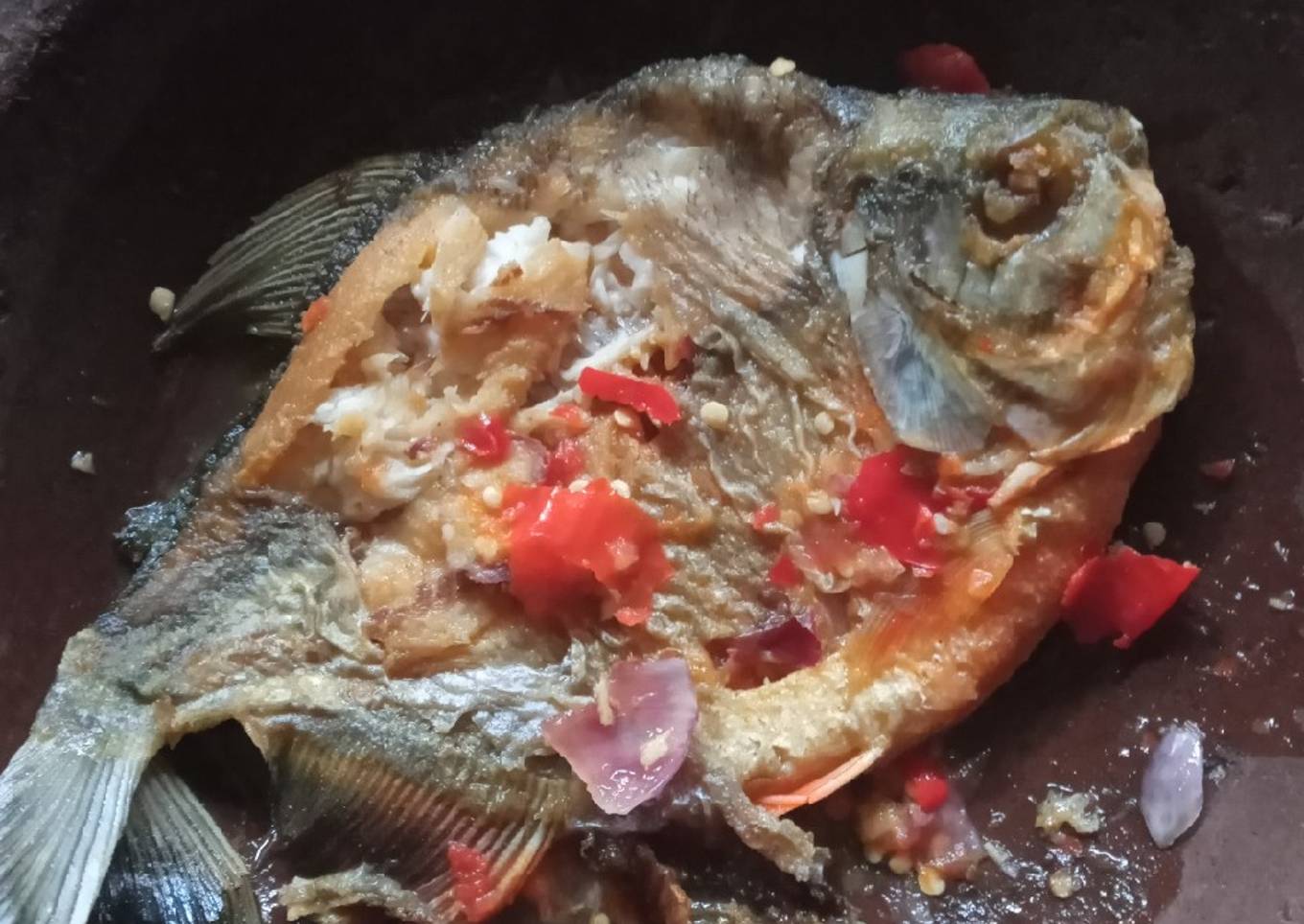Cobek ikan bawal