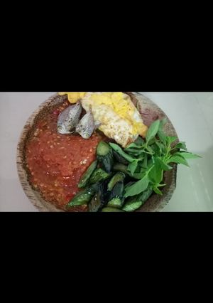 Foto resep Lalapan Sambel Terasi (sego tempong)