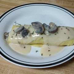 A picture of Savory Chicken and Mushroom Crepe Filling.