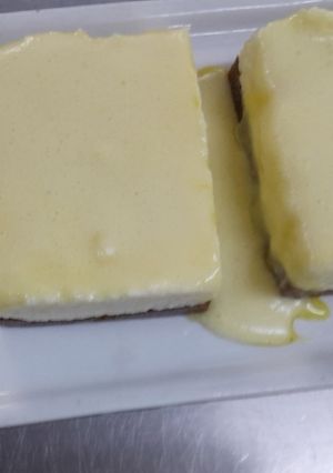 Una foto de Cheesecake De Chocolate Blanco