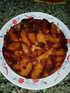 Una foto de Torta de manzana invertida