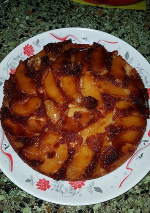Una foto de Torta de manzana invertida