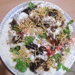 A picture of Dahi Vada.