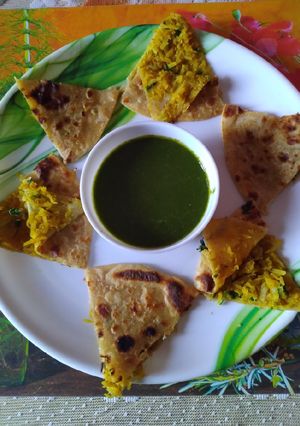 A picture of Stuffed mooli parathe.