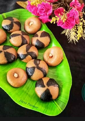 A picture of Double Layer Chocolate Peda.