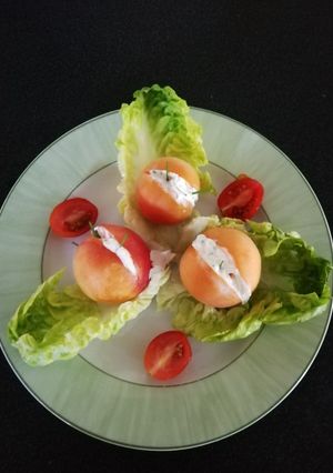 Une photo de Abricots farcis au chèvre et à la ciboulette